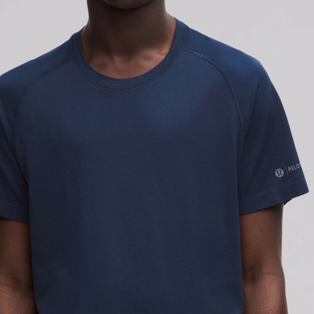 Metal Vent Tech Short-Sleeve Shirt